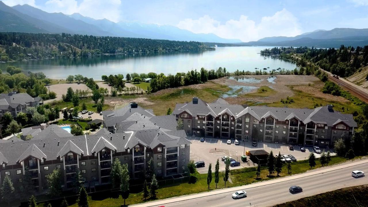 Mountain Getaway Condo - 5 Min Walk To The Beach! Invermere Bagian luar foto
